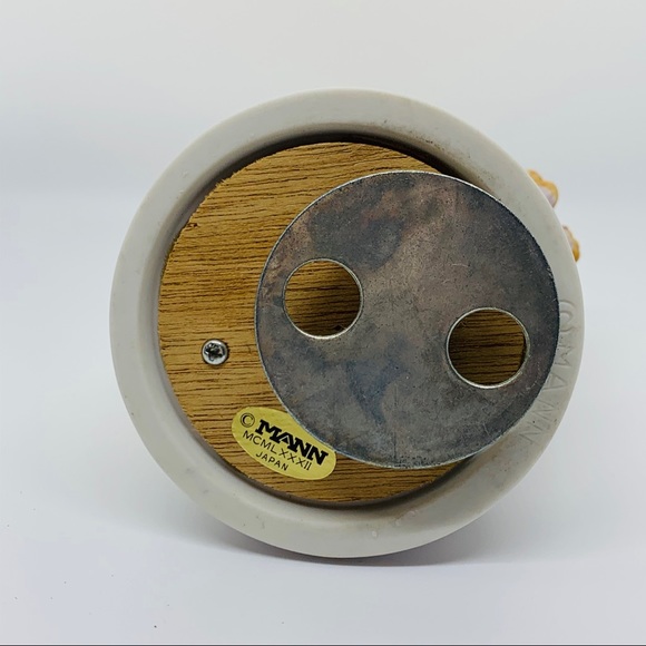 Mann Japan Accents Vintage 982 Mann Japan Cat And Kittens Music Box